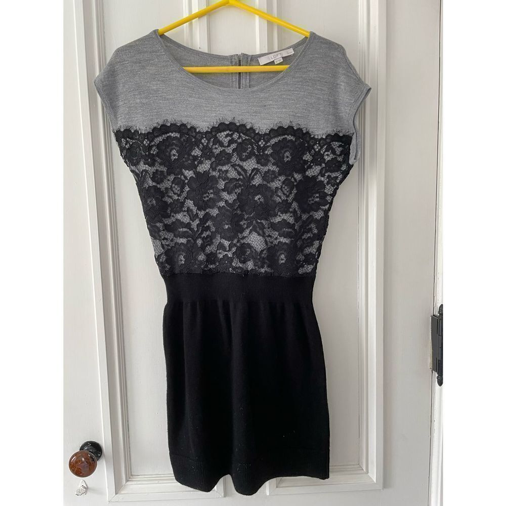 Loft gray and black lace sleeveless sweater dress Petite Small